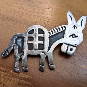 Vintage DANNY'S PLATERIA Taxco Sterling 925 Silver Donkey Brooch Burro Pin
